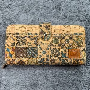 Portugal Cork Wallet Tile Art Mosaic NWOT Clutch Zip Closure Credit Card Slots